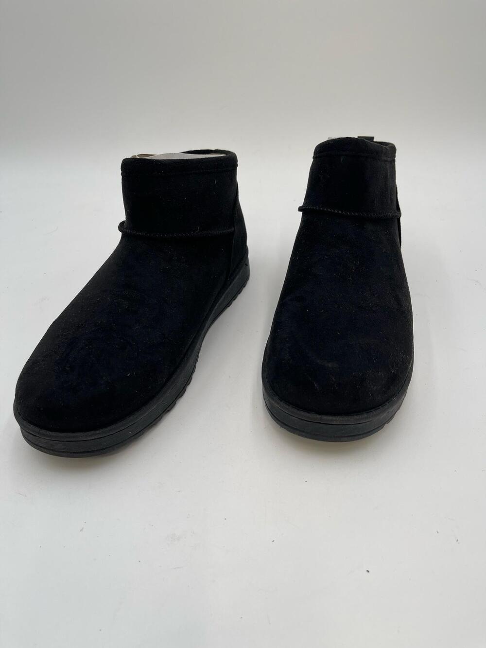 SO Lupita Boots Womens Black Faux Suede Fur Lined Ankle Pull On Booties Size 10